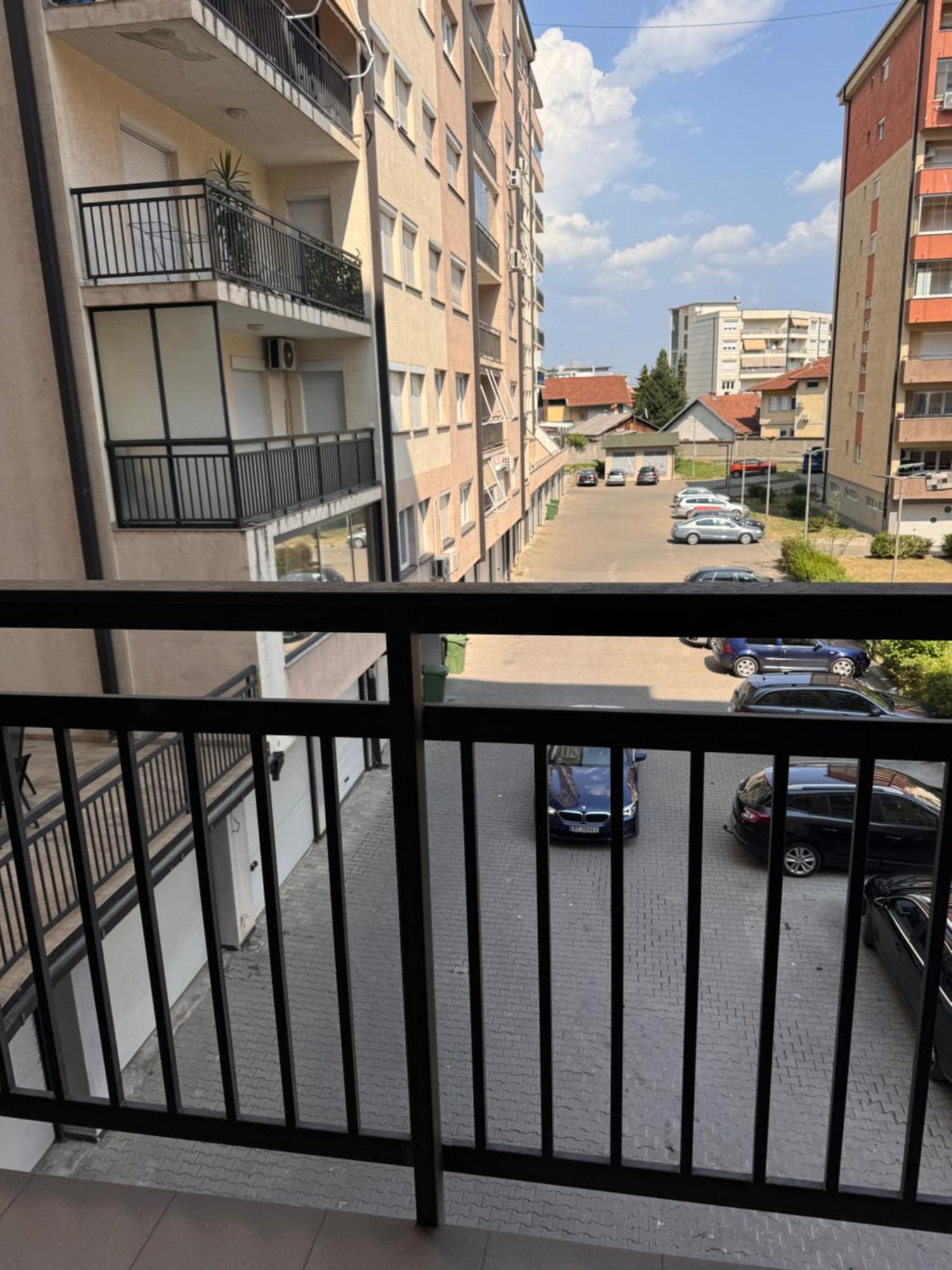 Big Spacious Apartment In Pej Center With Wi-Fi Peć Eksteriør billede